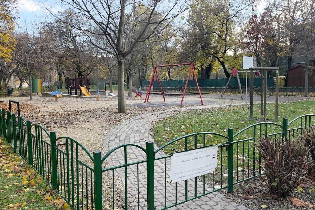 Relax Island Family Friedly Apartment Budapeszt Zewnętrze zdjęcie